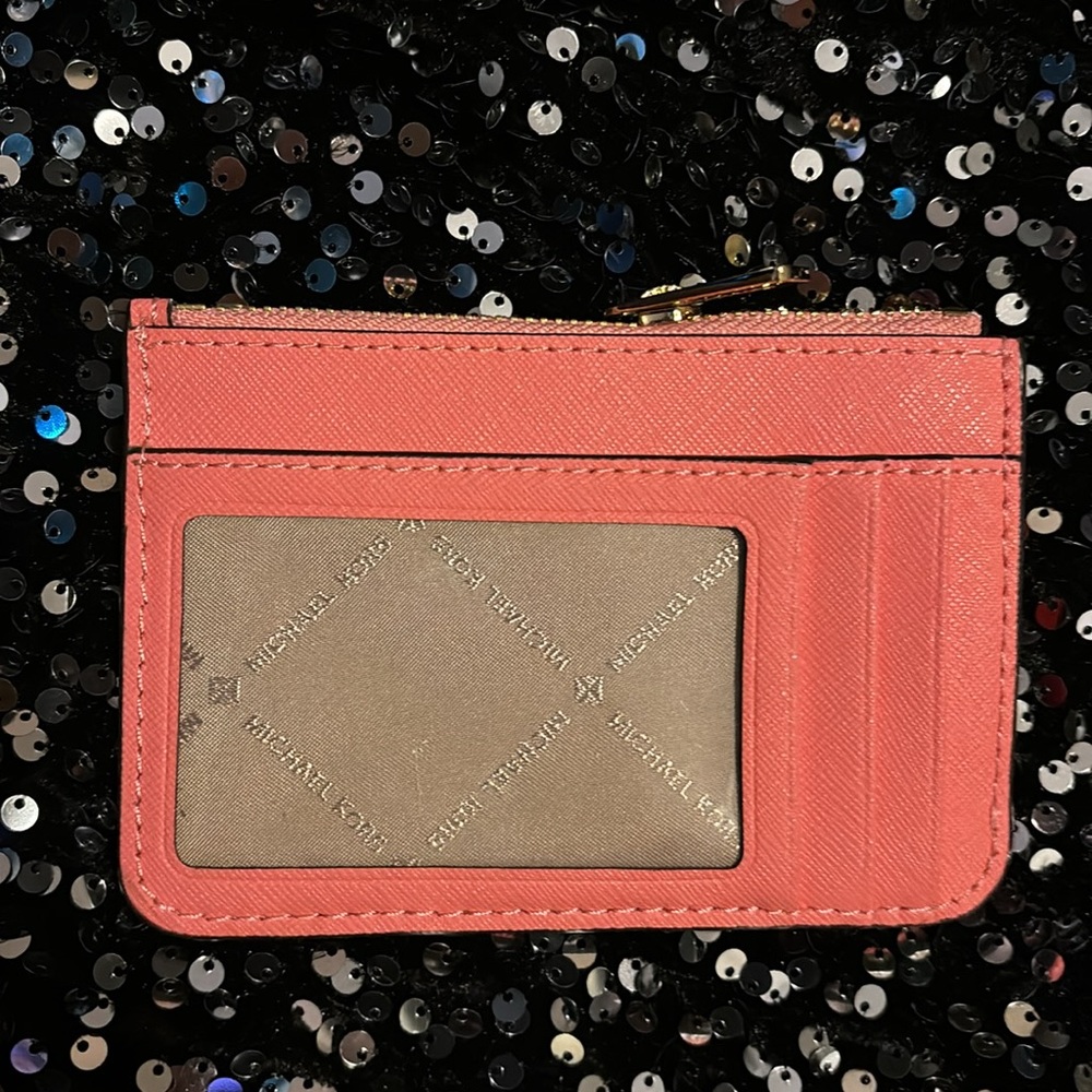 Michael Kors wallet - Picture 2 of 3